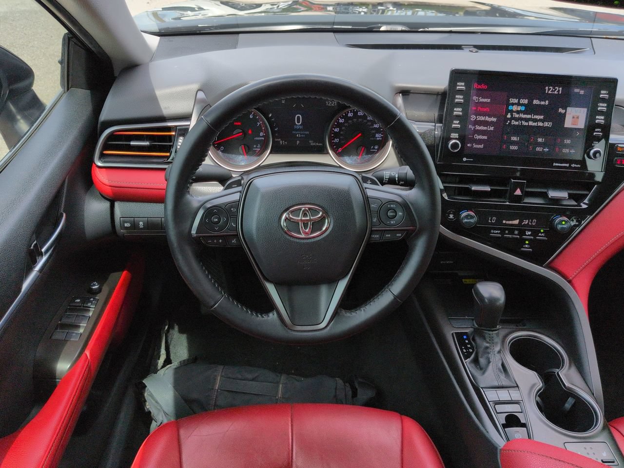 Used 2022 Toyota Camry XSE FWD image 16