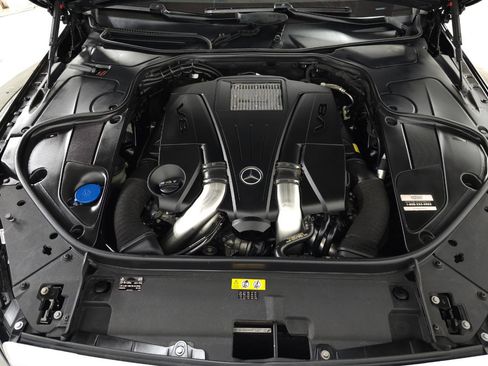 Used 2014 Mercedes-Benz S 550 Sedan w/ Sport Package Plus One image 36