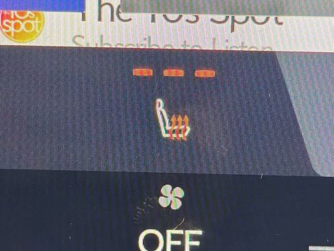 Used 2025 Lexus RX 350 FWD w/ Accessory Package image 31