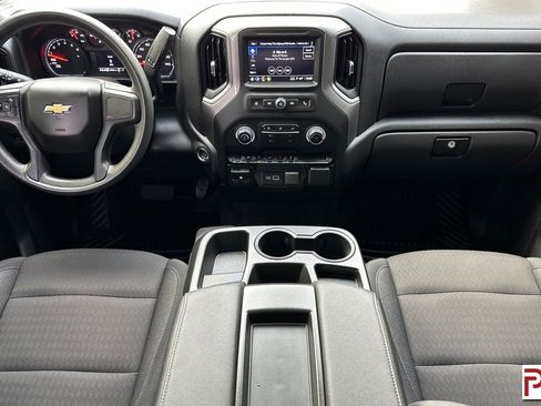 Used 2025 Chevrolet Silverado 1500 Custom image 16