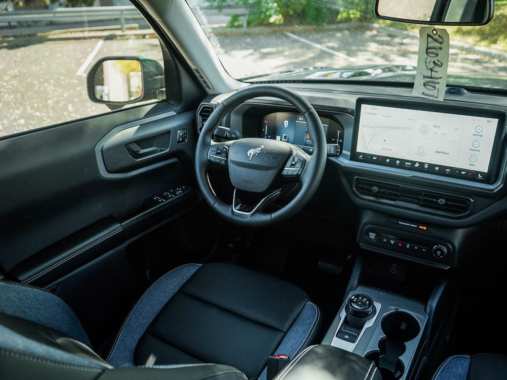 New 2026 Ford Bronco Sport Outer Banks w/ Outer Banks Tech Package+ AWD/4WD image 15