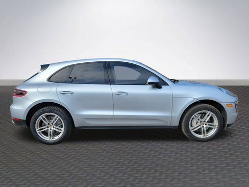 Used 2016 Porsche Macan S image 4