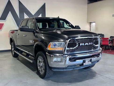 Used 2016 RAM 2500 Limited image 3