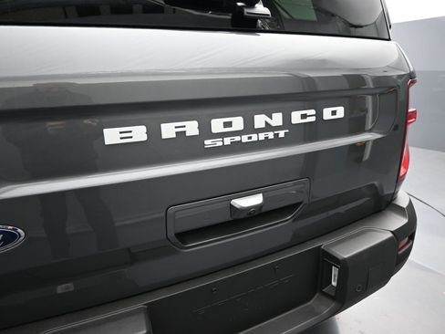 New 2025 Ford Bronco Sport Outer Banks image 9