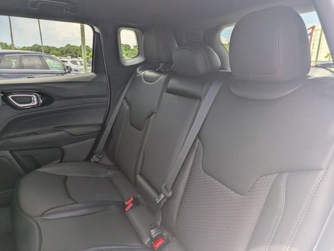 New 2026 Jeep Compass Latitude AWD/4WD image 27