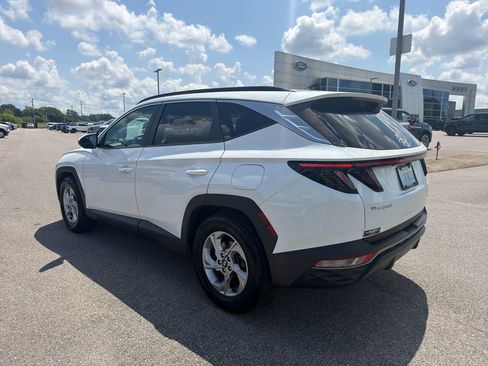 Used 2022 Hyundai Tucson SEL FWD image 7