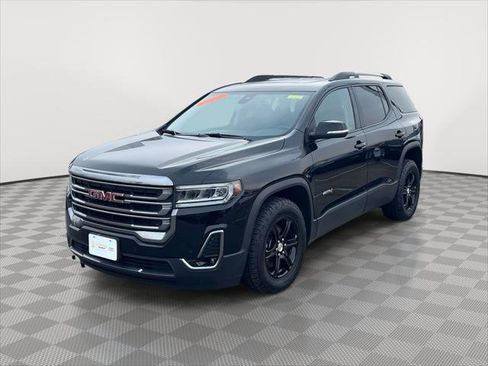 Used 2023 GMC Acadia AT4 image 3