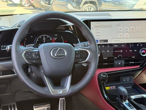 Used 2025 Lexus NX 350 F Sport AWD/4WD image 39