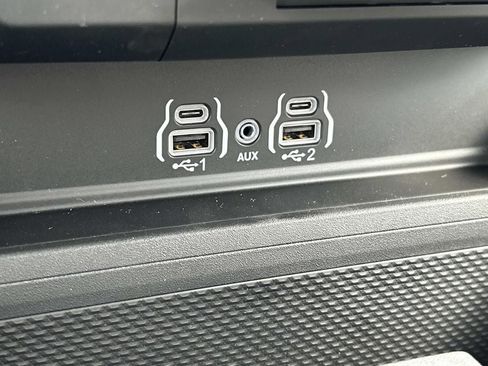 New 2026 RAM 1500 Big Horn AWD/4WD image 10
