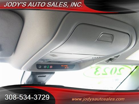 Used 2023 Chevrolet Equinox LT image 26