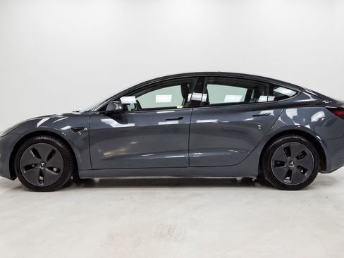 Used 2022 Tesla Model 3 Long Range AWD/4WD image 24