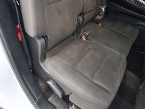 Used 2019 Dodge Durango SXT w/ 3rd Row Seating Group AWD/4WD image 24