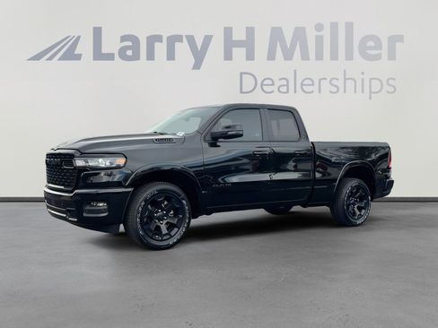New 2026 RAM 1500 Big Horn w/ Night Edition image 2