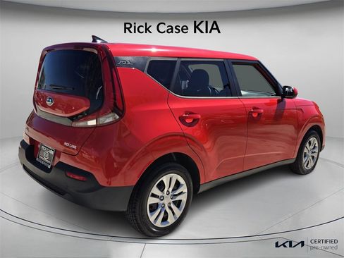 Used 2021 Kia Soul LX image 7