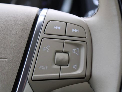 Used 2015 Volvo XC60 T5 Premier image 29