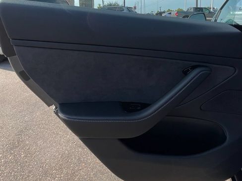 Used 2018 Tesla Model 3 Long Range RWD image 30