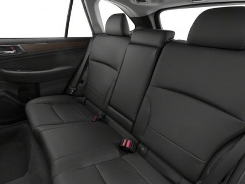 Used 2017 Subaru Outback 2.5i Limited image 17