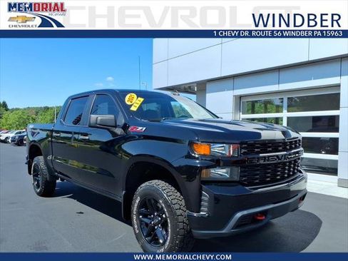 Used 2021 Chevrolet Silverado 1500 Custom Trail Boss w/ Midnight Edition AWD/4WD image 1