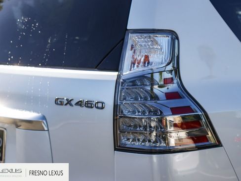 Certified 2023 Lexus GX 460 Premium w/ Premium Package AWD/4WD image 7