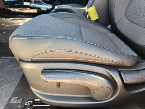 New 2026 Kia Seltos S image 17