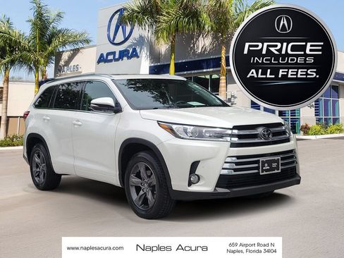 Used 2018 Toyota Highlander Limited Platinum FWD image 1