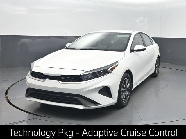 Used 2024 Kia Forte LXS w/ LXS Technology Package FWD image 1