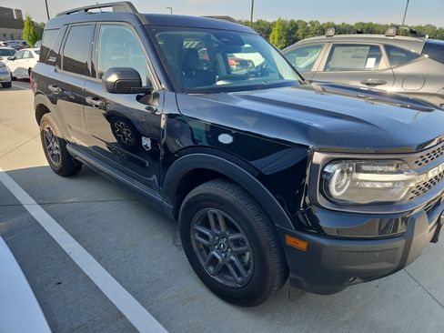 Used 2025 Ford Bronco Sport Big Bend w/ Convenience Package AWD/4WD image 3