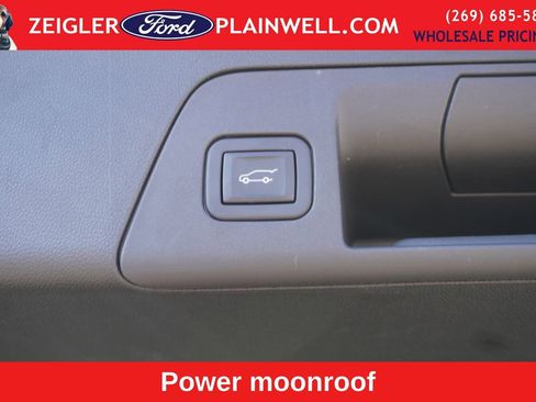 Used 2023 Buick Envision Avenir image 11