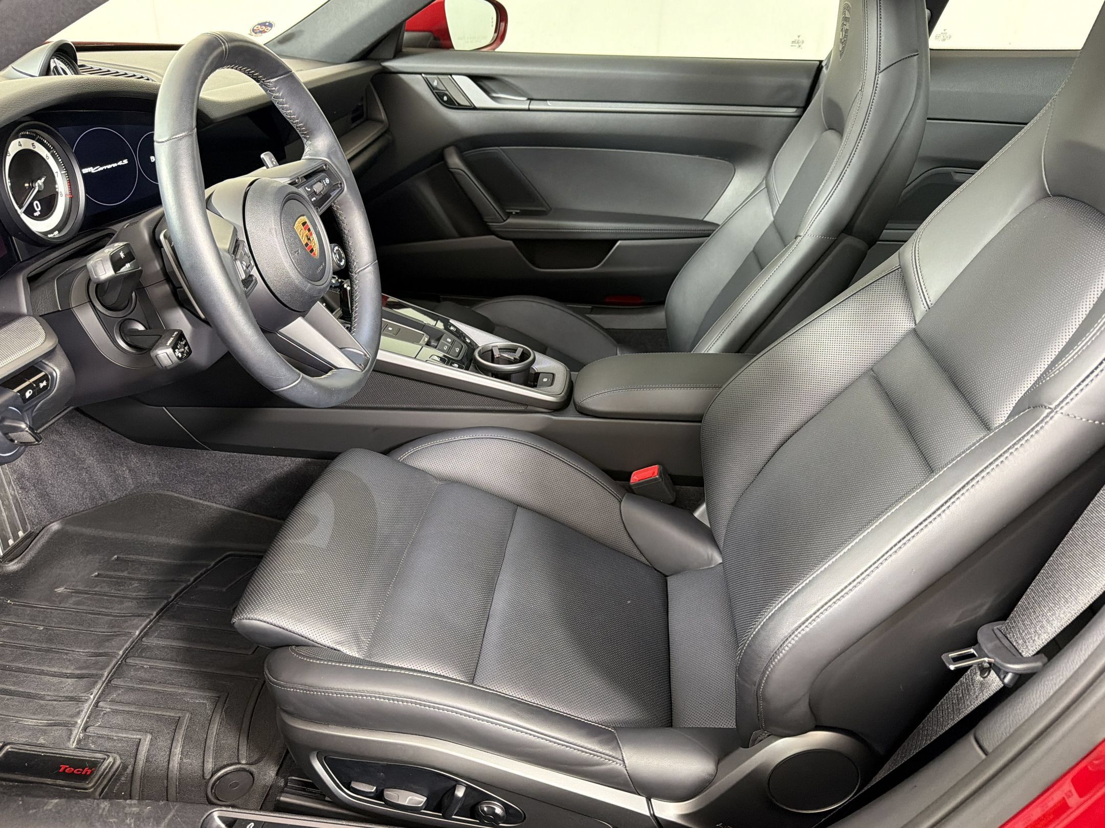 Certified 2020 Porsche 911 Carrera 4S AWD/4WD image 5