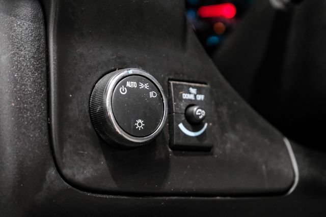 Used 2020 Chevrolet Express 2500 RWD image 28