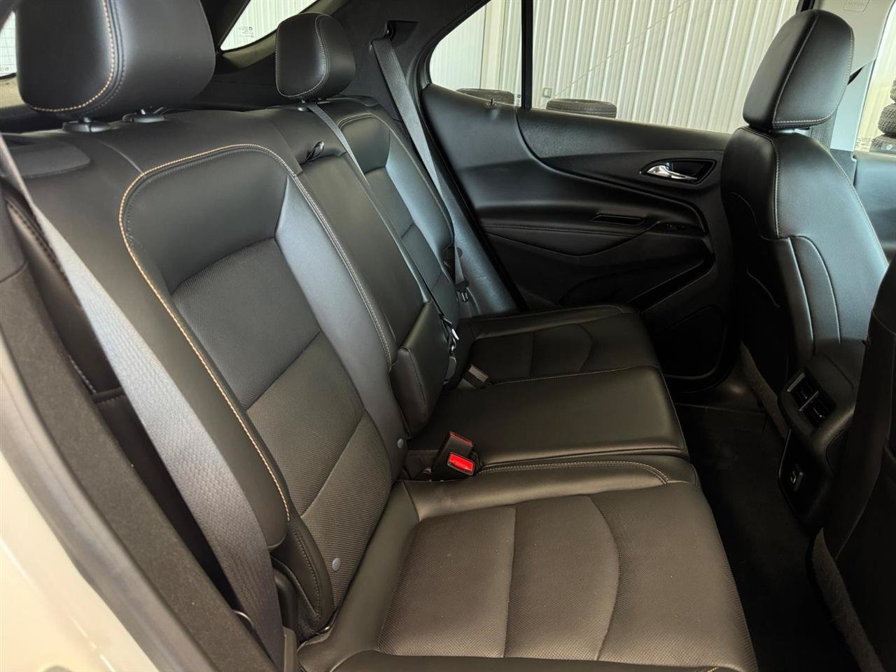 Used 2021 Chevrolet Equinox Premier AWD/4WD image 39