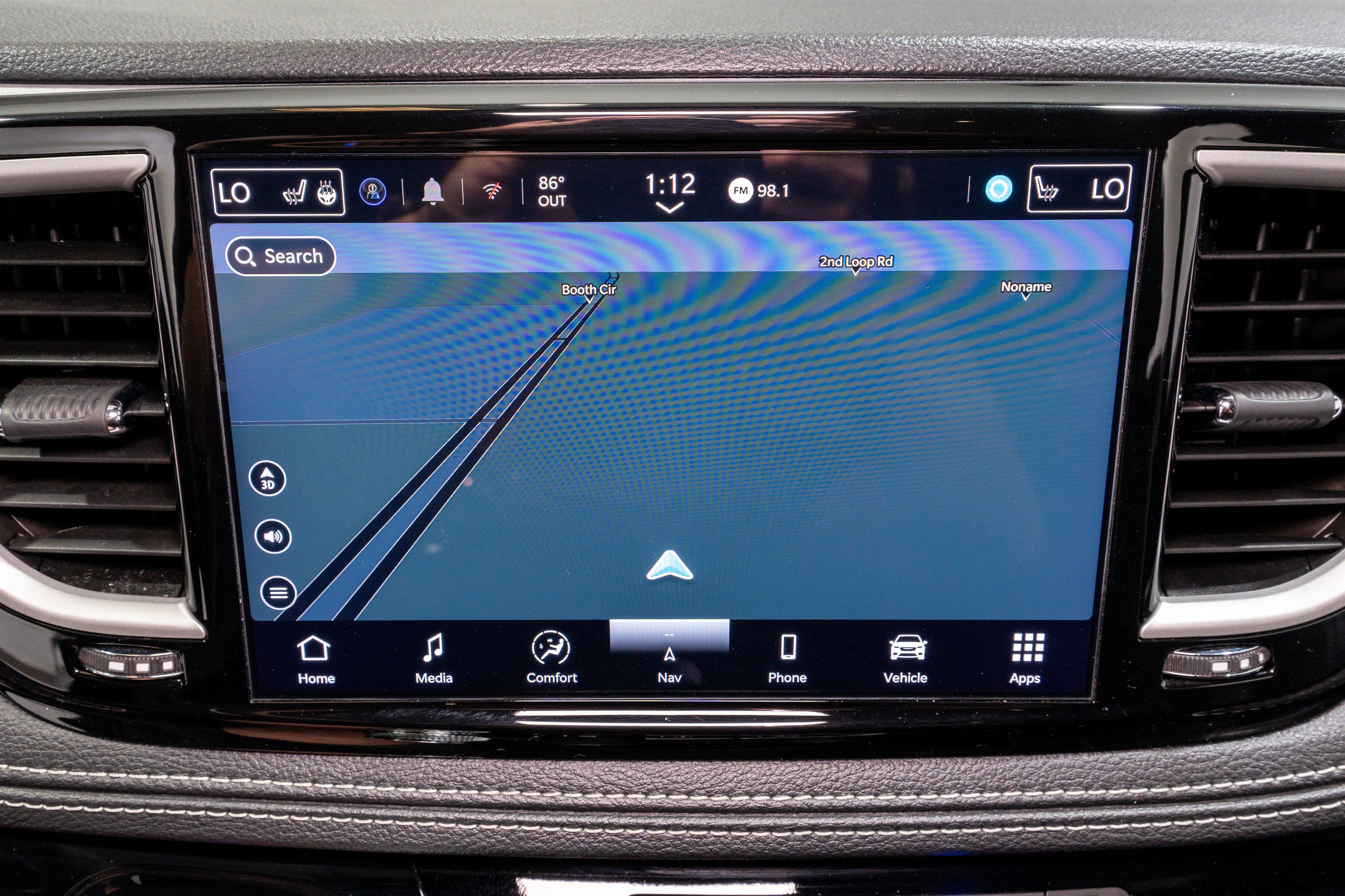 Used 2024 Chrysler Pacifica Limited FWD image 17