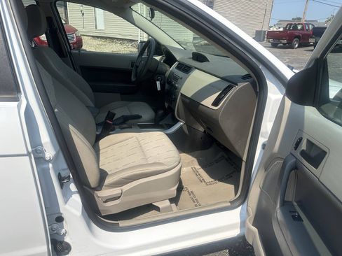 Used 2008 Ford Focus SE FWD image 37
