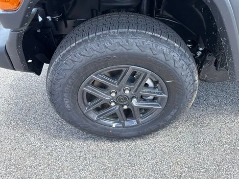 New 2026 Jeep Wrangler Unlimited Sport AWD/4WD image 9