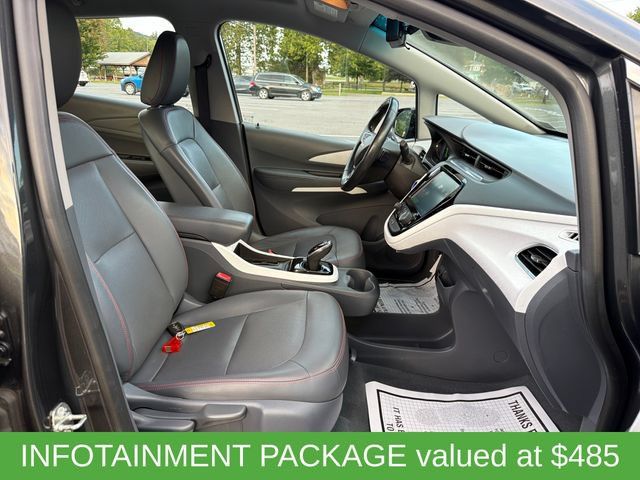 Used 2018 Chevrolet Bolt Premier w/ Driver Confidence II Package FWD image 4