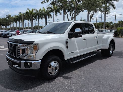 Used 2020 Ford F350 Lariat AWD/4WD image 8