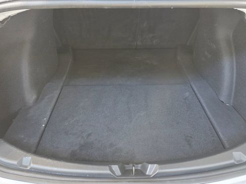 Used 2023 Tesla Model 3 Standard Range image 36