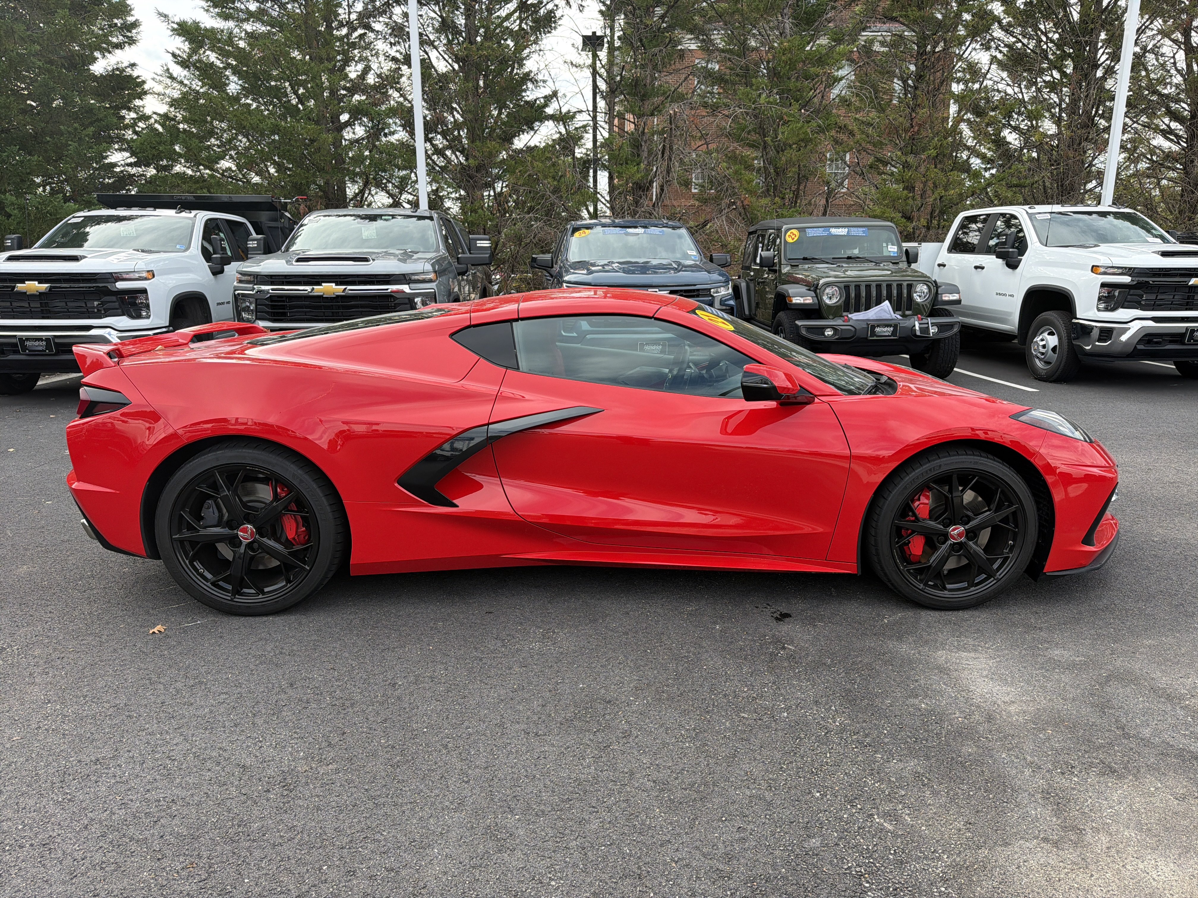Used 2021 Chevrolet Corvette Stingray Preferred Cpe w/ Z51 Performance Package RWD image 11