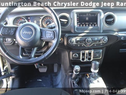 Used 2021 Jeep Wrangler Unlimited Sport image 12