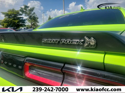 Used 2023 Dodge Challenger R/T Scat Pack RWD image 11