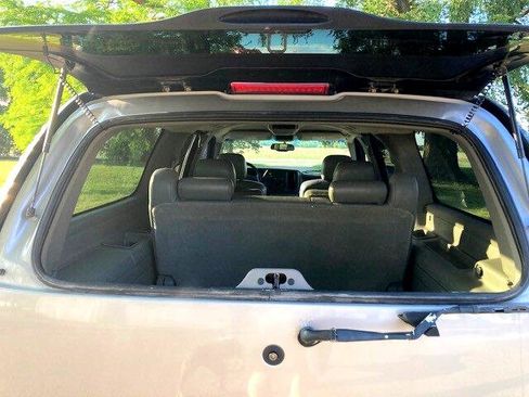 Used 2004 GMC Yukon XL SLT w/ Preferred Equipment Group image 27