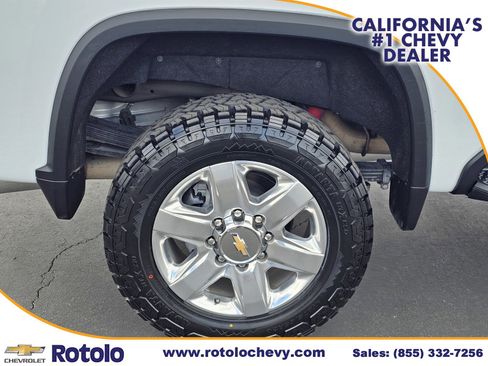 Used 2022 Chevrolet Silverado 2500 LTZ AWD/4WD image 10