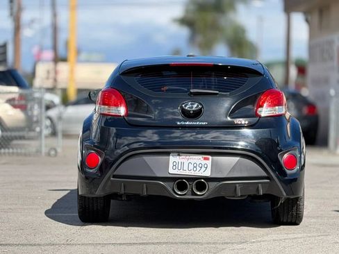 Used 2015 Hyundai Veloster Turbo FWD image 12