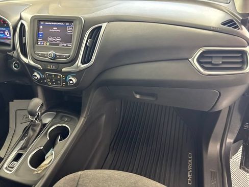 Used 2022 Chevrolet Equinox LT FWD image 28