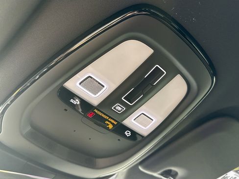 New 2026 Volvo V60 B5 Cross Country Plus w/ Protection Package Premier image 19