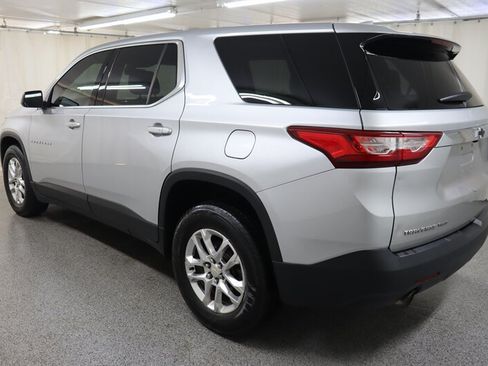 Used 2021 Chevrolet Traverse LS w/ LPO, Floor Liner Package AWD/4WD image 4