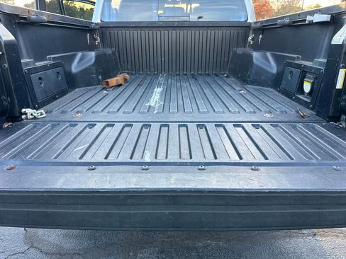 Used 2017 Toyota Tacoma TRD Off-Road image 21