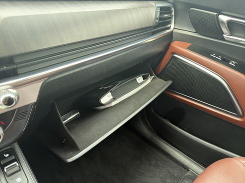 Used 2023 Kia Telluride SX AWD/4WD image 43