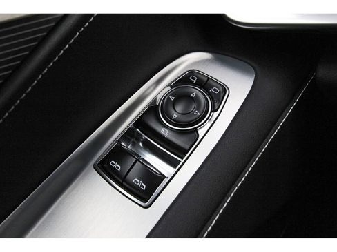 Used 2023 Chevrolet Corvette Stingray Preferred Cpe w/ Z51 Performance Package RWD image 15