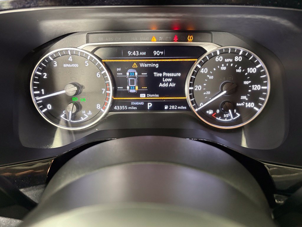 Used 2024 Nissan Pathfinder SV FWD image 26